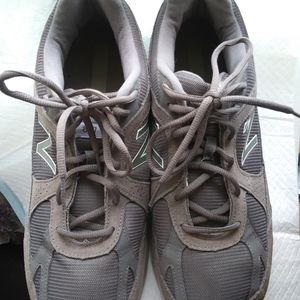 Mens New Balance Memory Foam Size 12 W